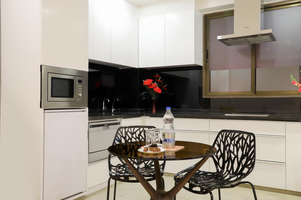 Ebony Residency Hotel Ahmedabad Exterior photo